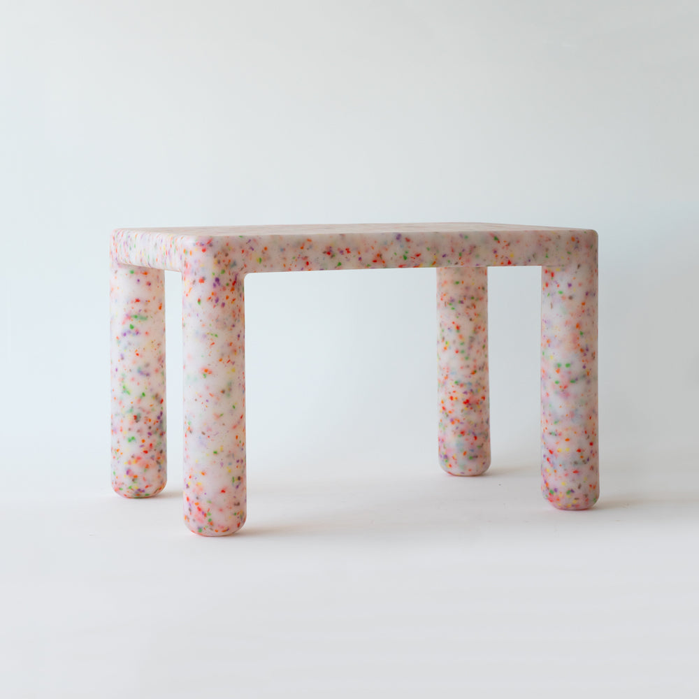 Party Table – Space
